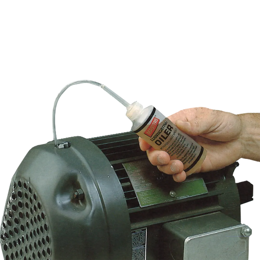 MASTERS MASTERS Lubricating Oil With Flexible Spout Applicator MASTERS MASTERS Lubricating Oil With Flexible Spout Applicator
