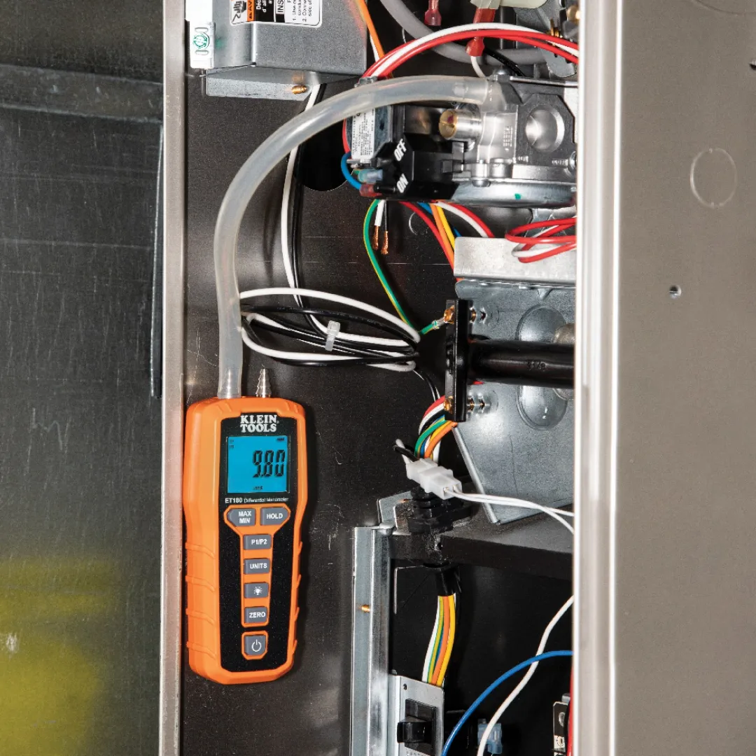 KLEIN TOOLS KLEIN TOOLS Digital Differential Manometer KLEIN TOOLS KLEIN TOOLS Digital Differential Manometer
